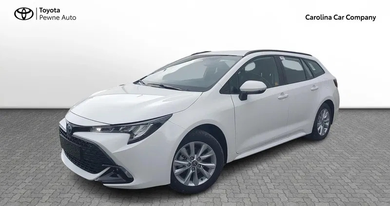 toyota corolla Toyota Corolla cena 128900 przebieg: 4, rok produkcji 2023 z Górzno